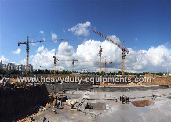 China Torenkraan met vrije hoogte 41m en maximum lading 6 ton voor bouw leverancier